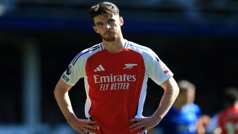 Arsenal tropezó antes de enfrentarse al Madrid