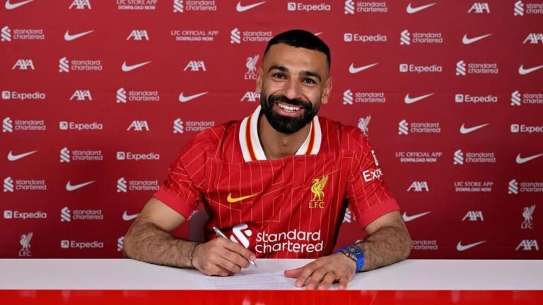 Salah renovó con el Liverpool hasta 2027