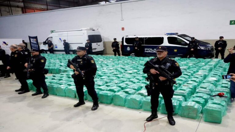 Intervienen en España mil kilos de cocaína procedente de Colombia y detienen 20 personas