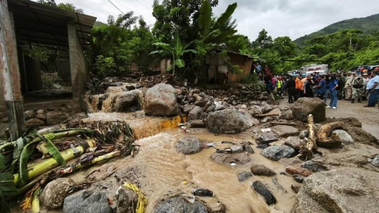 Trujillo registra obstrucciones viales por las recientes precipitaciones