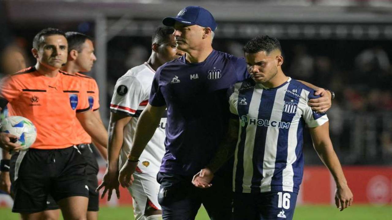 Miguel Navarro sufrió xenofobia en partido de Copa Libertadores