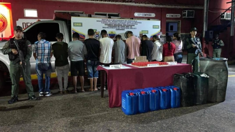 Detuvieron a 11 personas en Amazonas por posesión de más de 100 cartuchos