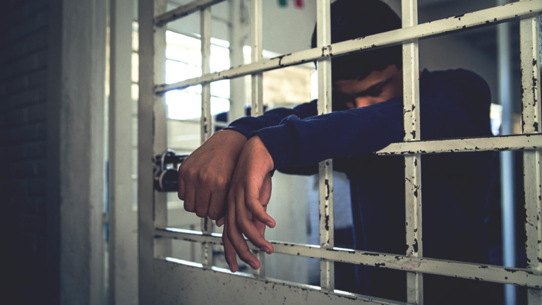 Perú promulga ley que incluye a mayores de 16 años como sujetos imputables