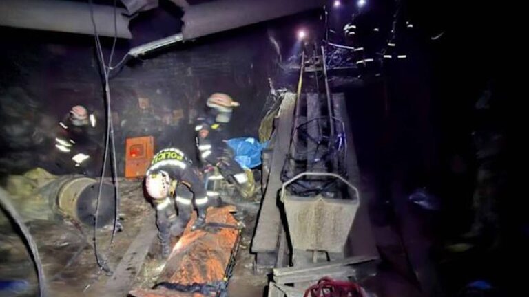 Gremio minero de Perú denuncia una «ola de terror» tras el asesinato de 13 trabajadores