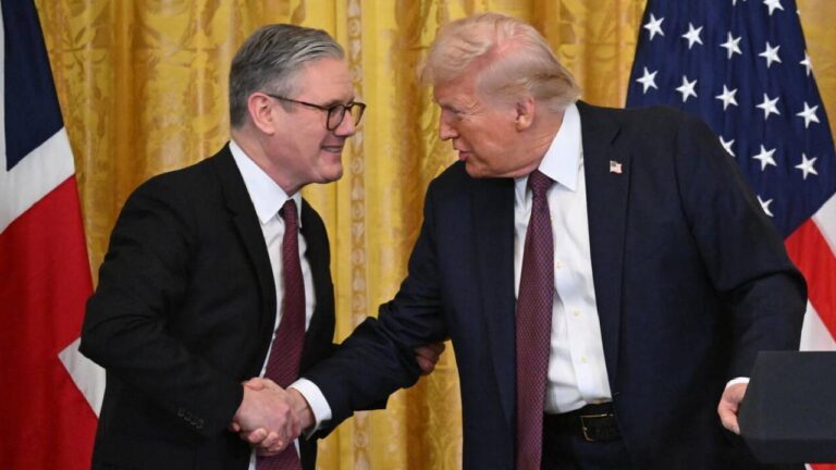 Trump desvela acuerdo comercial con Reino Unido que «consolidará» la relación con EEUU