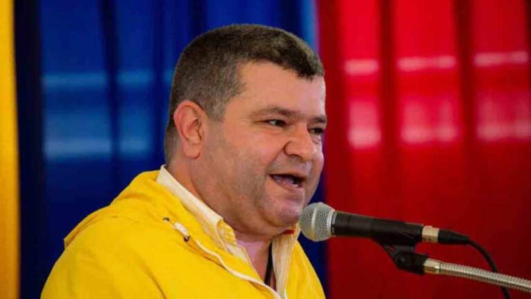 Ponente: «La democracia es tolerancia, respeto y reconocimiento entre todos los actores»