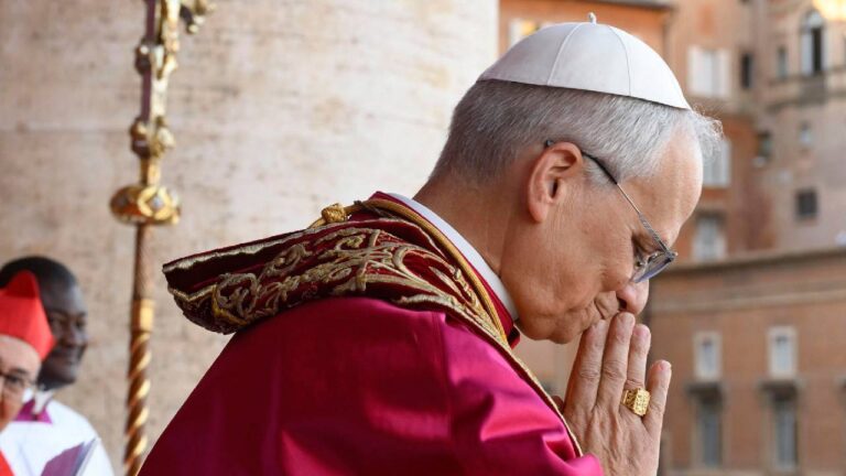 León XIV: un papa pastor para una Iglesia cercana a la humanidad
