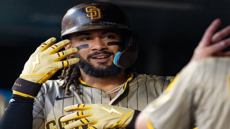 Padres apaleó a Colorado con Tatis Jr y Arráez en plan estelar