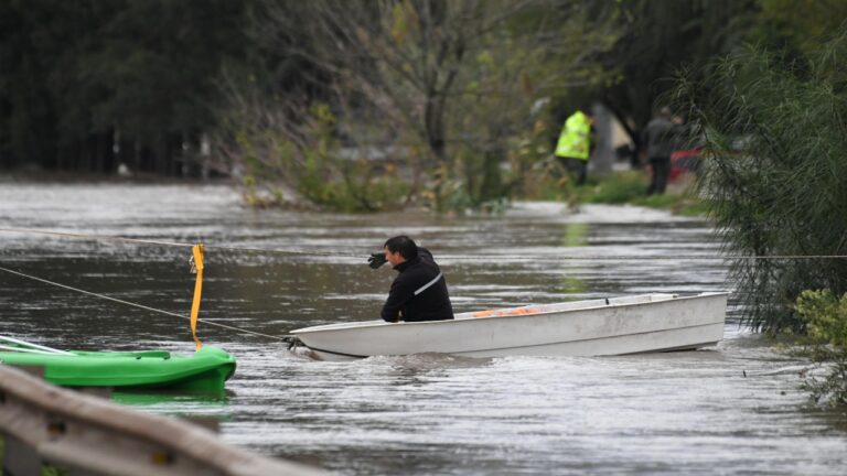 Ascienden a 2.800 las personas evacuadas por el temporal en provincia de Buenos Aires