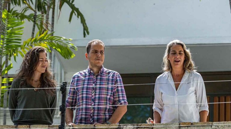 Oposición afirma que asilados en embajada argentina salieron sin salvoconductos
