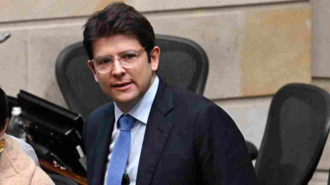 El senador colombiano Miguel Uribe Turbay será sometido a una nueva cirugía