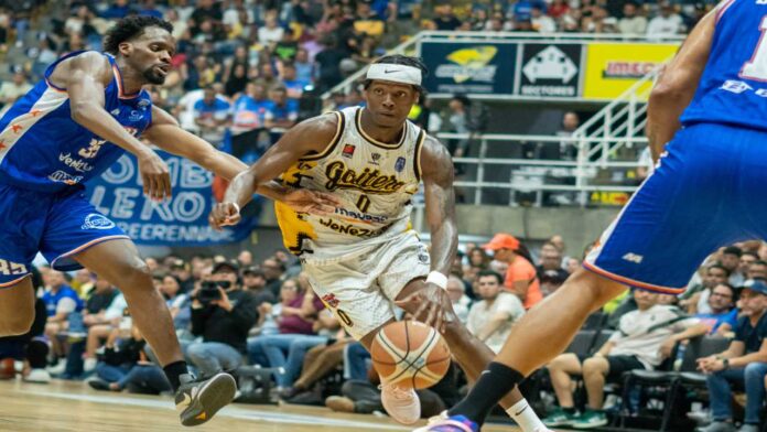 Gaiteros respondió en Valencia para viajar a casa con la final nivelada