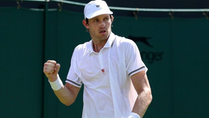 Jarry mantiene el impulso en Wimbledon y protagonizará duelo sudamericano en la próxima ronda