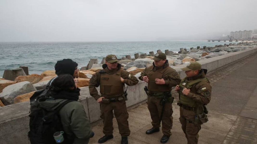 Cancelan la alerta de tsunami en la región Antártida de Chile y se mantiene en la costa