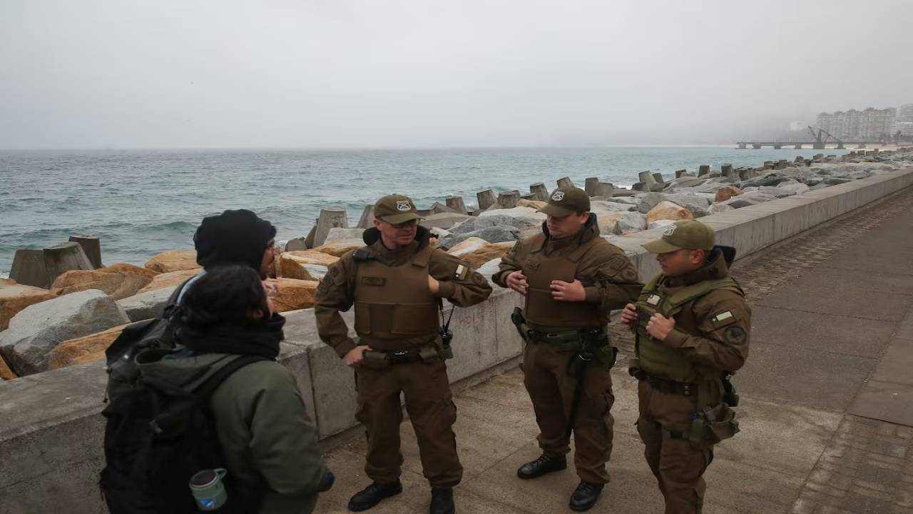 Cancelan la alerta de tsunami en la región Antártida de Chile y se mantiene en la costa