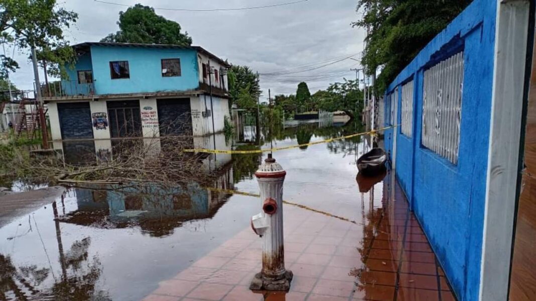 Más de 2 mil personas se han visto afectadas en Amazonas por crecida del río Orinoco