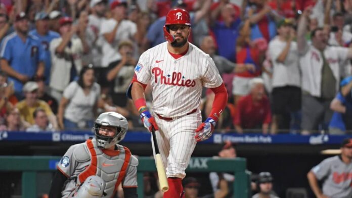 Shwarber Shwarber respaldó la labor de Luzardo para comandar la paliza de los Phillies