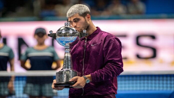 Alcaraz se proclama campeón en Tokio