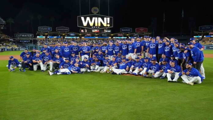 Dodgers avanzan y se citan con Phillies en la Serie Divisional