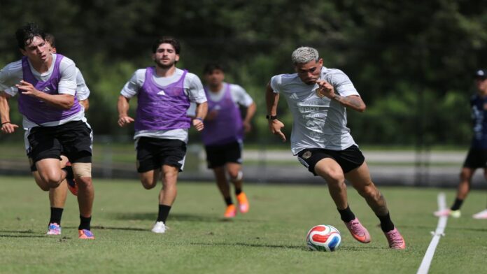 Vinotinto pone a prueba su cambio generacional ante la vigente campeona del mundo