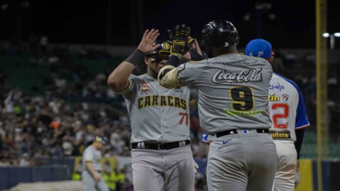 Leones