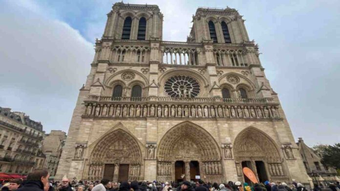 Un año después su reapertura, Notre Dame supera en visitantes al Louvre y la torre Eiffel