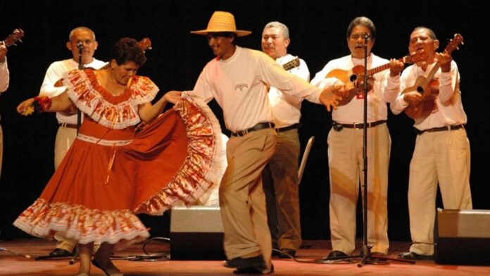 Joropo-venezolano-busca-ser-Patrimonio-Cultural-Inmaterial-de-la-Humanidad-el-8-de-diciembre-elorientaldemonagas.com-15-de-noviembre-del-2025