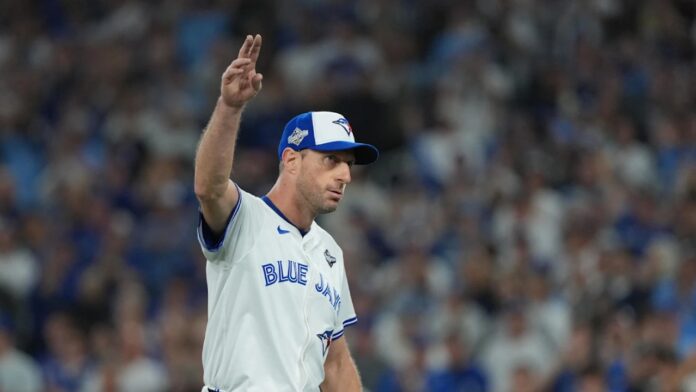 Max Scherzer Max Scherzer alcanzó un acuerdo y regresa con los Azulejos