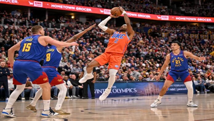 TDP-L-NUGGETS-THUNDERAO1_9552x SGA le ganó el pulso a Jokic en la jornada dominical