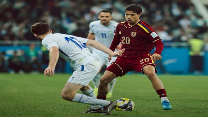 HEq9qftbcAA2kvY_format=jpg&name=large Vinotinto cayó en los penales ante Uzbekistán en el FIFA Series
