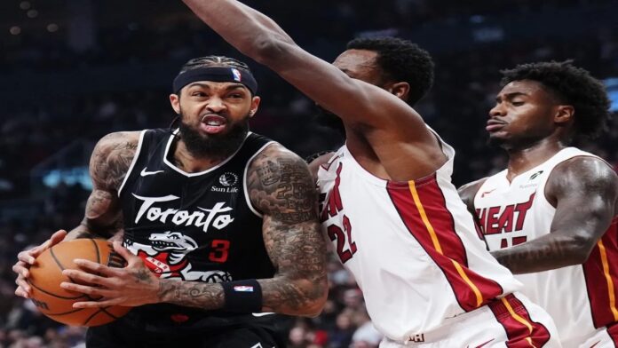 Raptors se colocan a un paso de los playoffs de la NBA