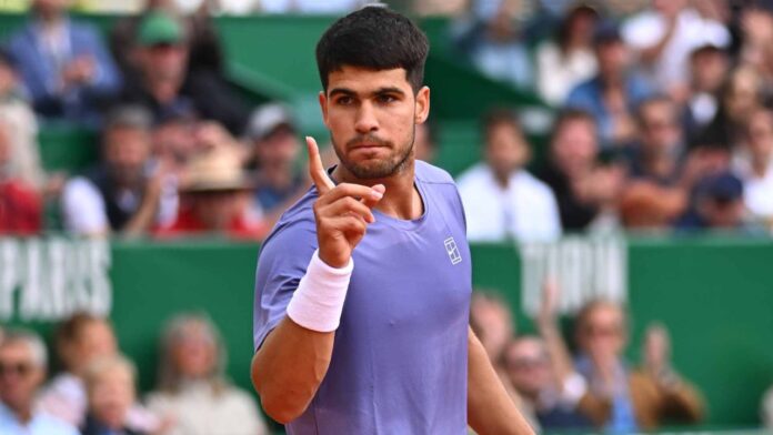 Carlos Alcaraz Alcaraz llegó su victoria 300 en el circuito y espera rival para luchas por la semifinal