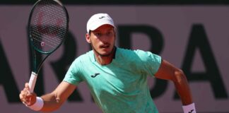 Carreño regresa a los octavos de final en París