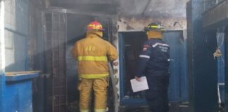 Incendio en mercado municipal en Mérida dejó grandes daños en locales