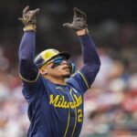 Contreras lideró la emboscada de Milwaukee que volvió a la senda del triunfo