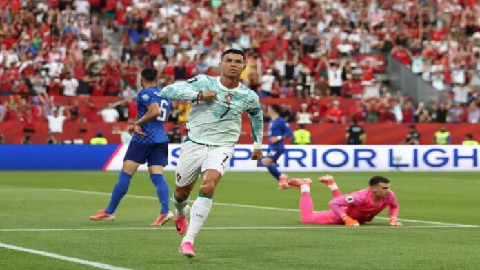 CR7