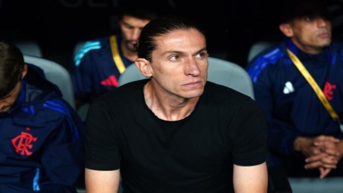 Filipe Luis Filipe Luis es el nuevo entrenador del Mónaco hasta 2028