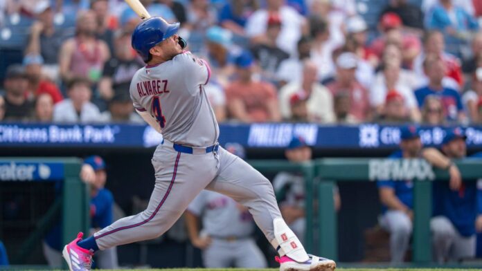 Francisco Álvarez Francisco Álvarez guió a los Mets en la reanudación de la temporada regular de la MLB