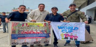 Ábitros venezolanos fueron recibidos por todo lo alto tras su histórica participación mundialista
