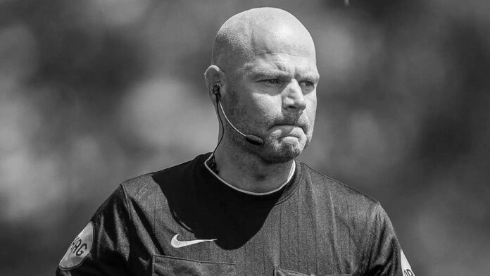 Rob Dieperin Falleció árbitro neerlandés apartado del Mundial tras ser detenido en el Reino Unido