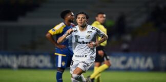 UCV cayó como local y por goleada ante un Santos que se encamina a la próxima ronda