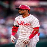 Arráez debuta con solidez y producción en los Phillies Arráez debuta con solidez y producción en los Phillies