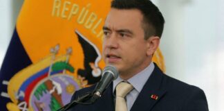 Presidente de Ecuador oficializa su viaje para la investidura de De la Espriella